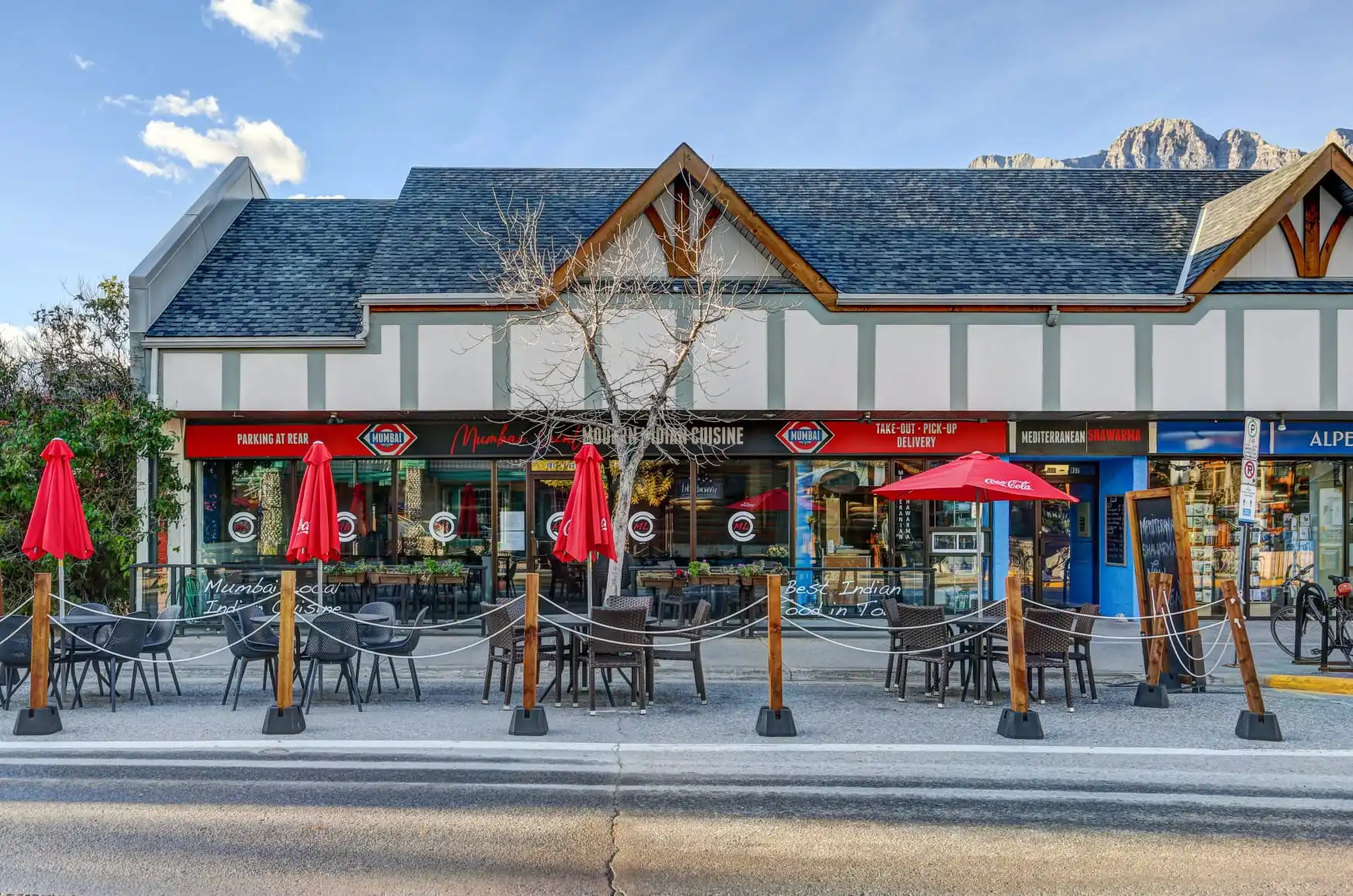 Mumbai street food and modern Indian cuisine